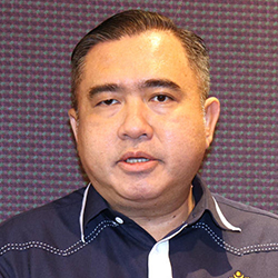 Anthony Loke Siew Fook
